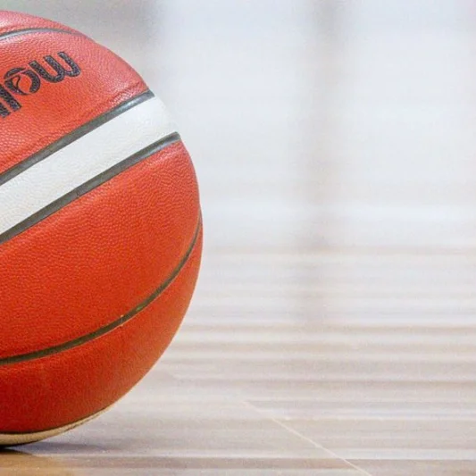 Koszykówka na Śląsku: Zmiany kadrowe w Polonii Bytom i GKS Tychy w 1. lidze