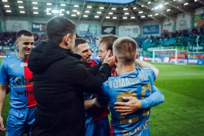 Piast Gliwice rozgromił Arkę Gdynia 4:1! Ważne zwycięstwo w walce o utrzymanie