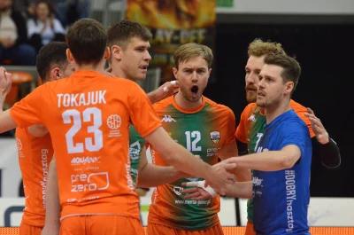 Półfinały 1. ligi siatkówki: GKS Katowice i BBTS Bielsko-Biała walczą o finał. Decydujące mecze już w weekend