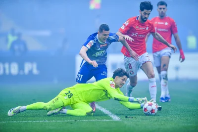 Ruch Chorzów remisuje z Wisłą Kraków 1:1. Rekord frekwencji i walka o baraże trwa